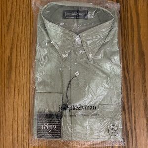 Joseph & Lyman men’s collared dress shirt